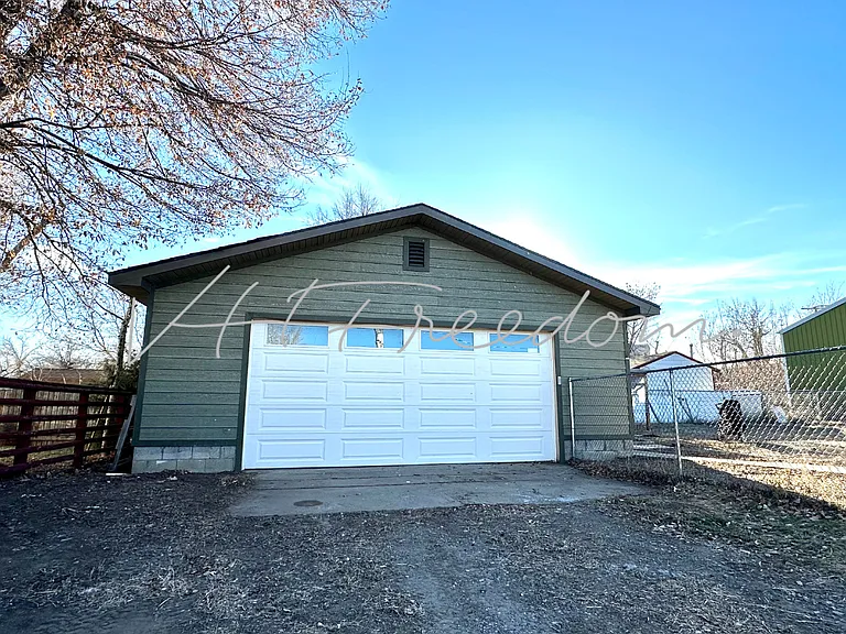 12 Millegan Rd — Photo 4