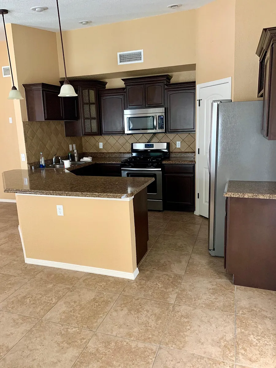 Kitchen - 14204 Bluesky Point Ct