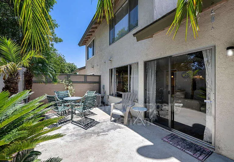 6646 Vista Loma — Photo 26