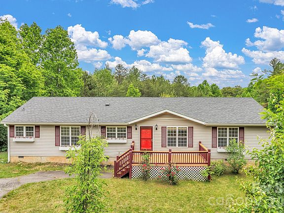 3rd image of 31 Trent Dr Lot 48