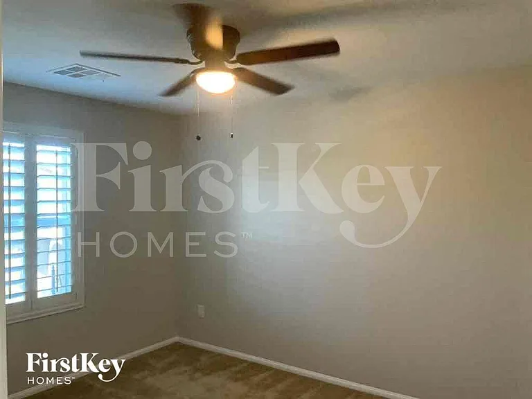 11060 Camden Bay St — Photo 25