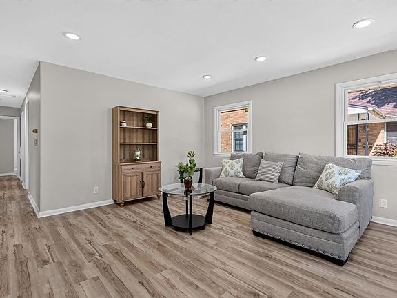4th image of 4945 N 57th STREET