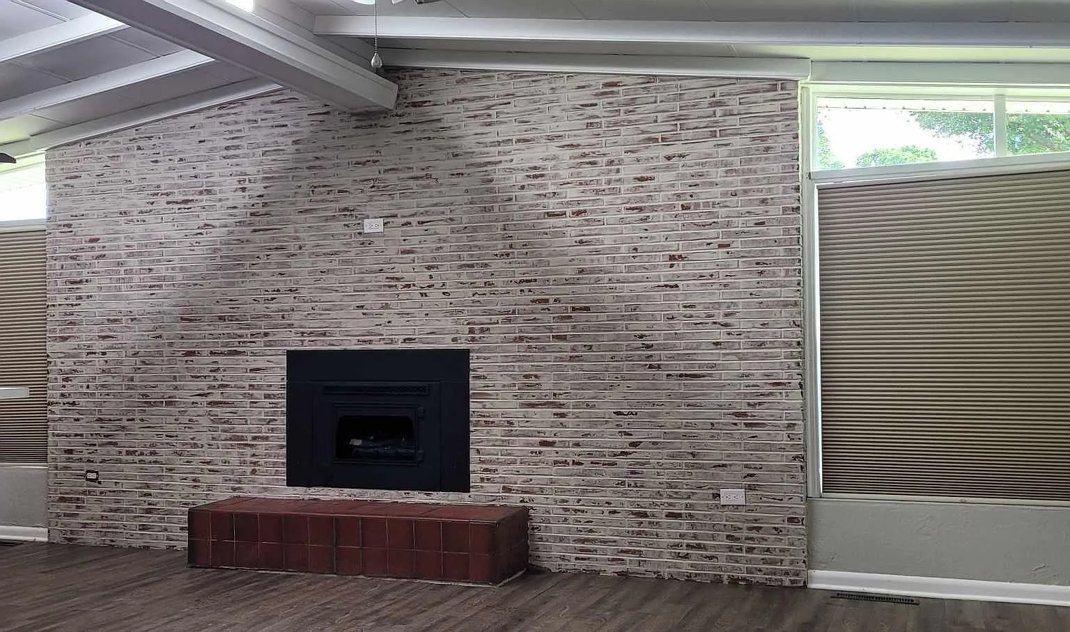 3 bed, 1389 sqft, $1,650 — Photo 4