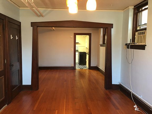 Large Studio with tons of character