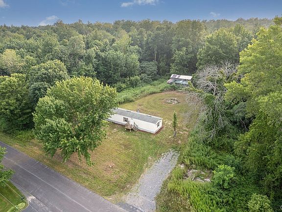 2nd image of 105 Hanley Rd
