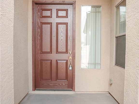Front door_08232018