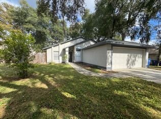 108 E Baker St, Minneola, FL 34715