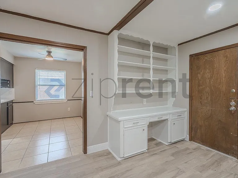 9006 Weymouth Dr — Photo 10