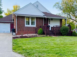 803 W Jefferson Ave, Altamont, IL 62411