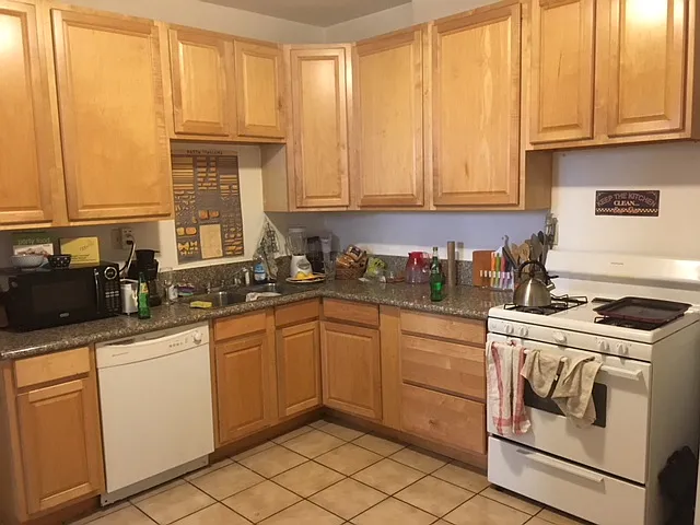 3704 N Southport Ave #2N — Photo 11