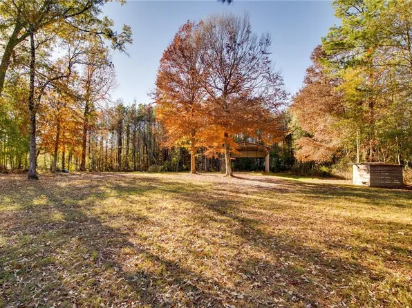 122 Edmonds Rd, Pollock, LA 71467