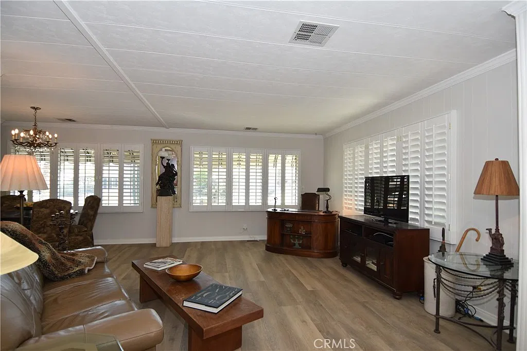 2 bed, 1464 sqft, $2,700 — Photo 2