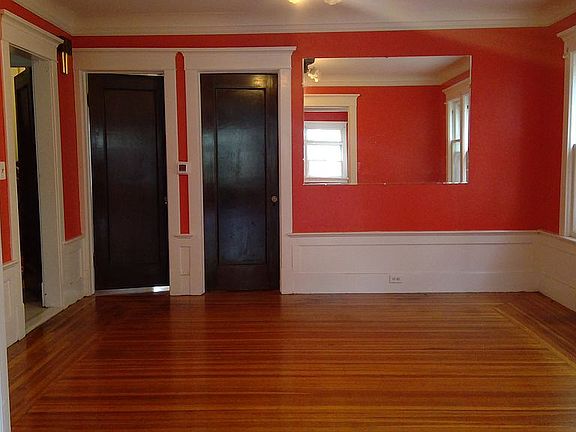 5th image of 105 Fordham Dr #1