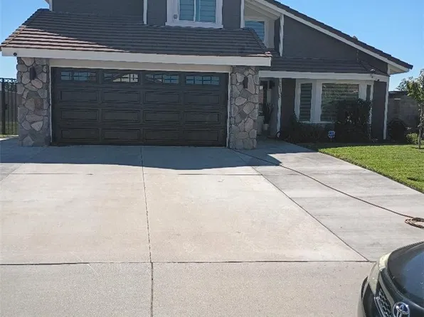 16153 Harvey Dr, Fontana, CA 92336