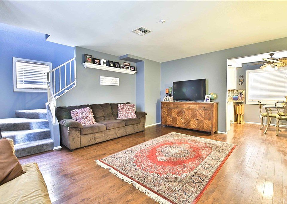 1st image of 8615 Beverly Blvd Unit 17