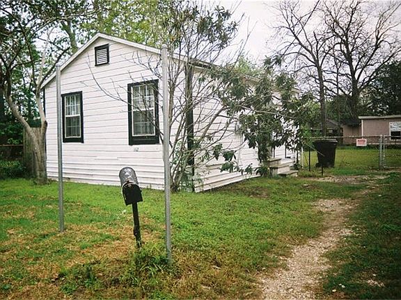 SIDE OF HOUSE