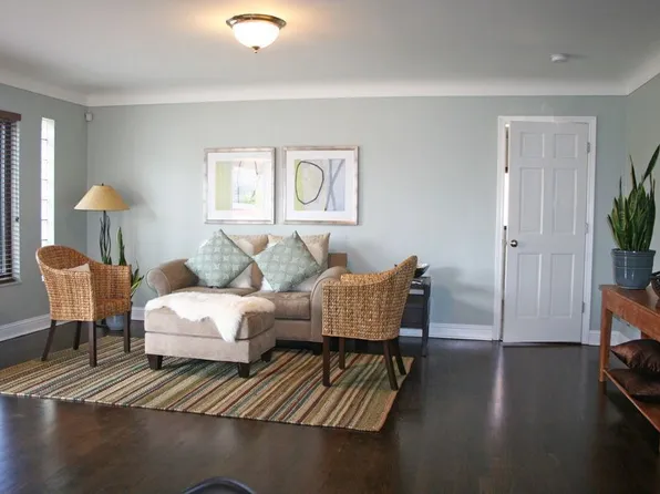 2120 Poplar St, Denver, CO 80207