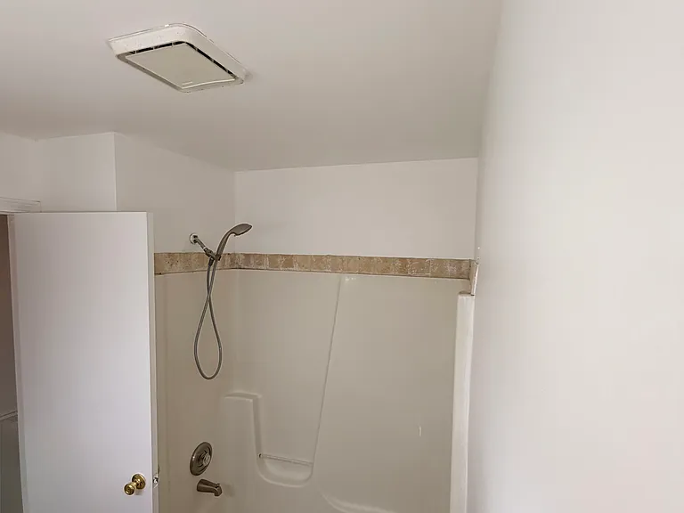 2390 Bicentennial Ave #8 — Photo 20
