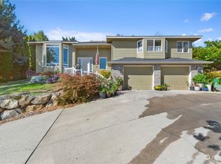 1918 Hideaway Pl, Wenatchee, WA 98801