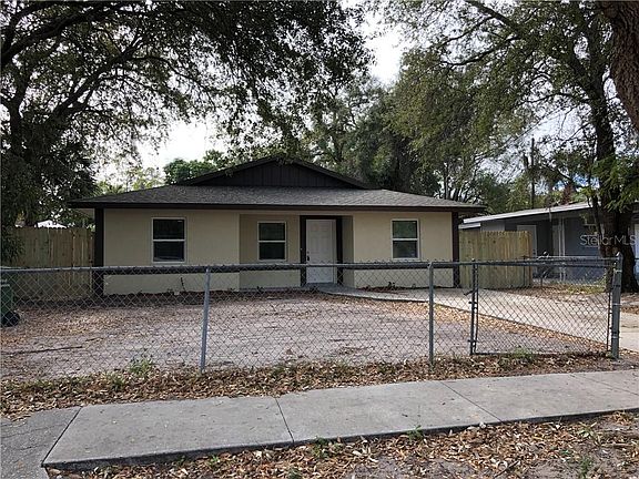 2nd image of 1942 29th St
