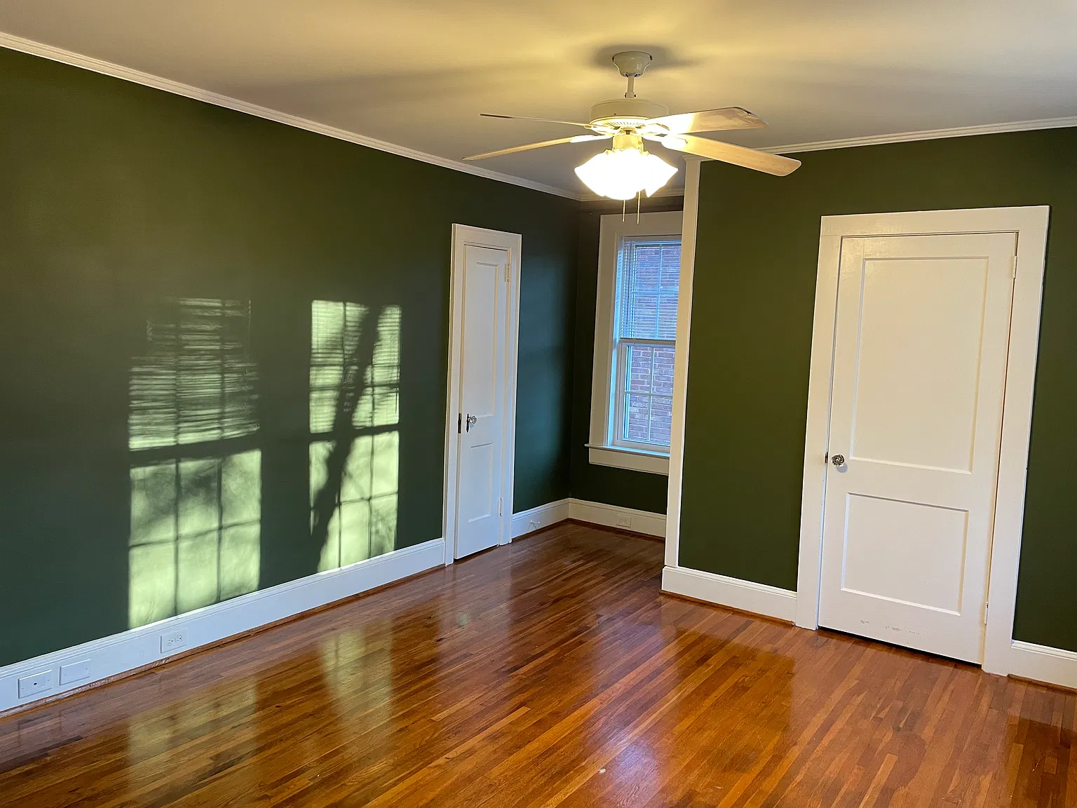 2 bed, 1000 sqft, $2,000 — Photo 1
