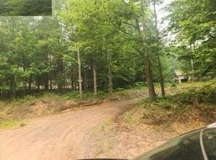 560 Maplewood Dr, Gwinn, MI 49841