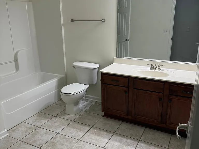2136 Cason Ln — Photo 5