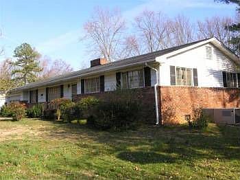 2nd image of 8120 Bennington Dr