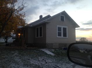 10178 Vermilion Rd, Amherst, OH 44001