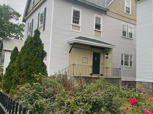 48 William St #4, Worcester, MA 01609