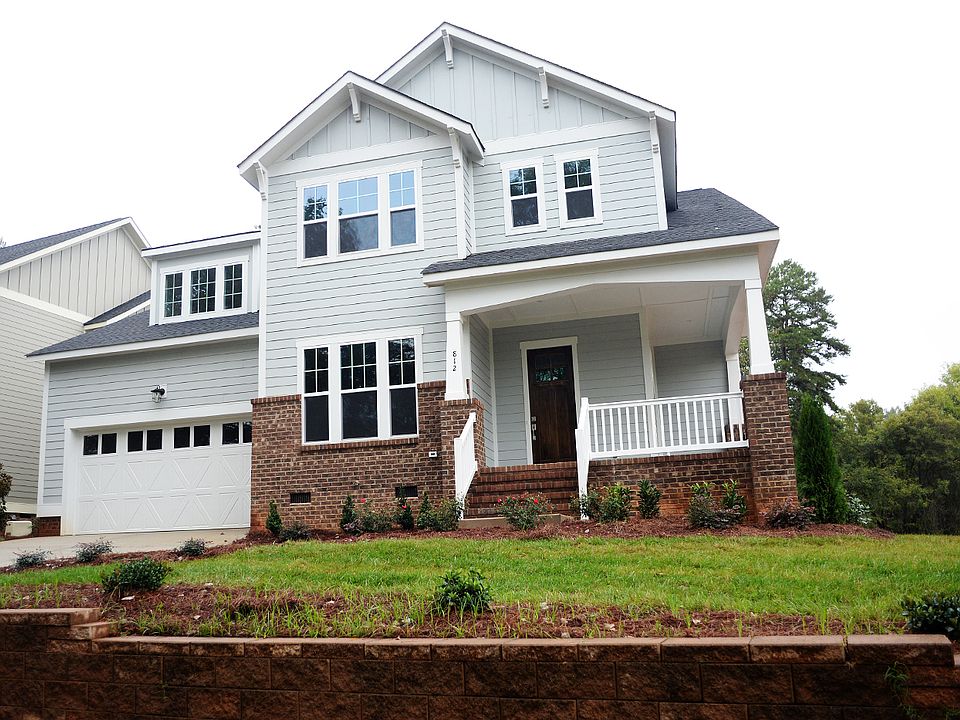1st image of 812 Sardis Ln