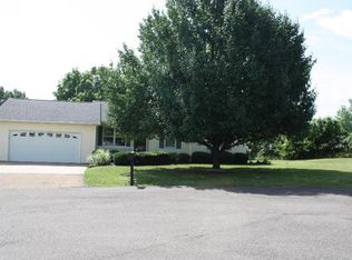 608 Meadowbrook Ct, Desloge, MO 63601