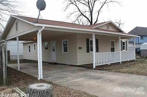 1st image of 1116 Janssen Ave