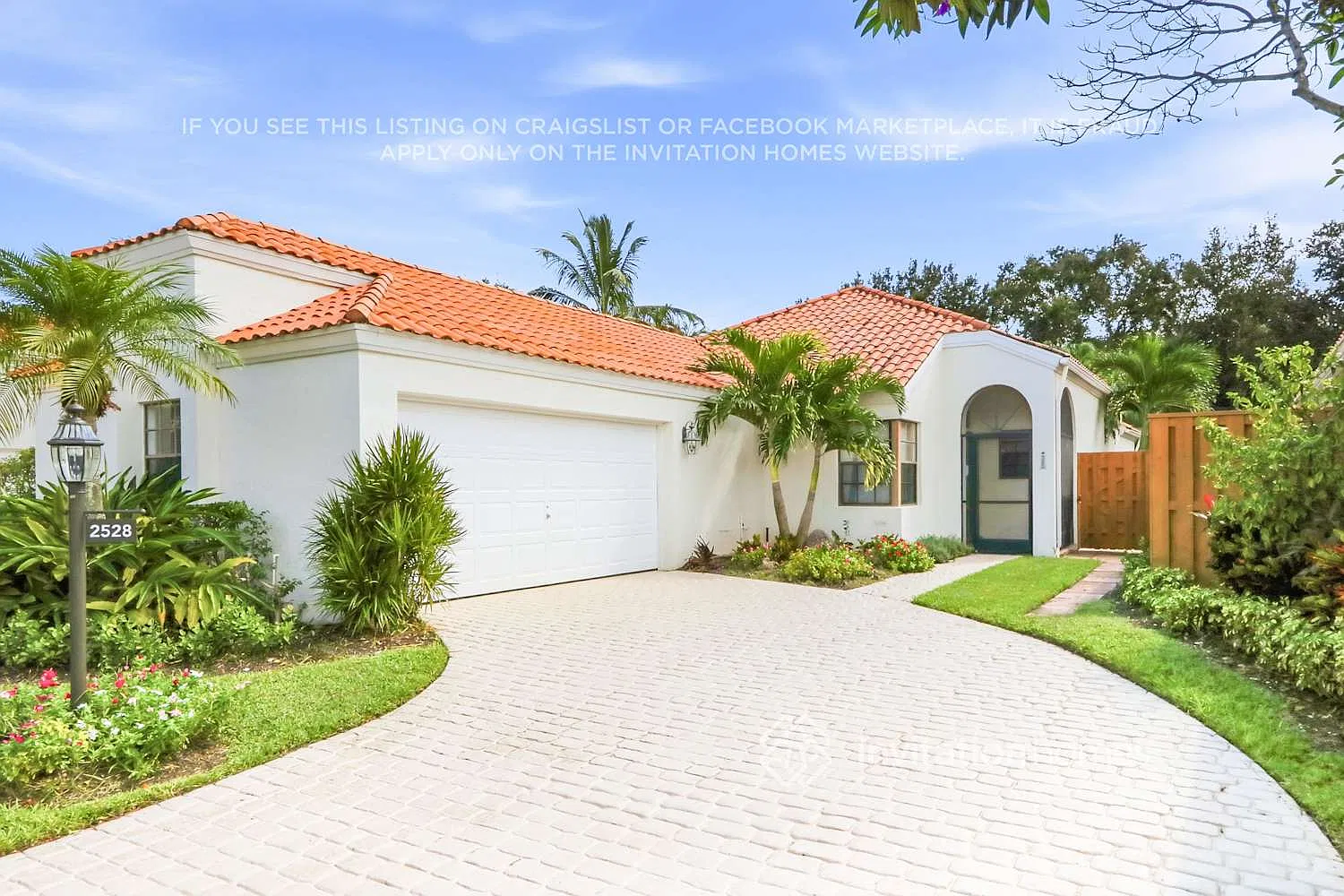 2528 La Cristal Cir West Palm Beach, FL 33410 — Photo 2
