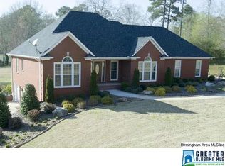 415 River Oaks Dr, Cropwell, AL 35054