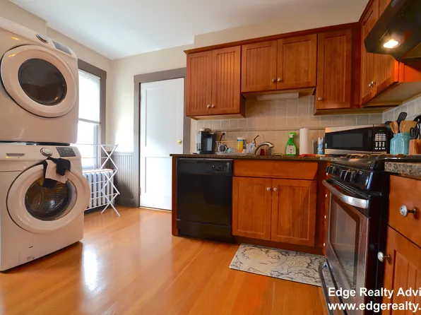 12 S Crescent Cir #2, Brighton, MA 02135