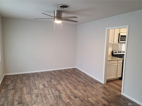 4th image of 4192 Molane St