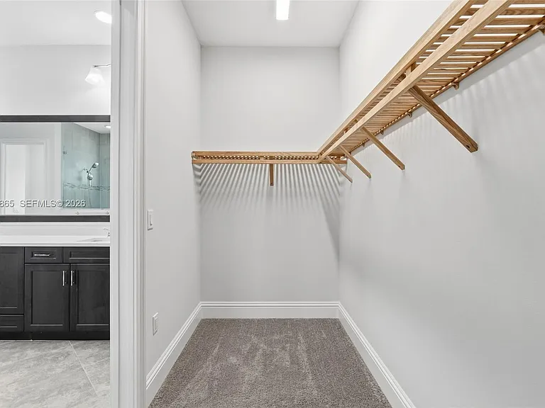 4662 Estates Cir — Photo 34