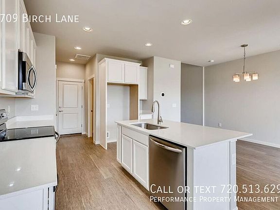 4th image of 9709 Birch Ln