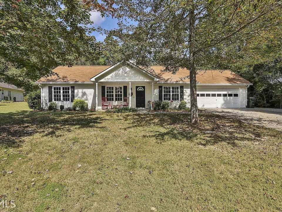 1st image of 160 McIntosh Estates Dr