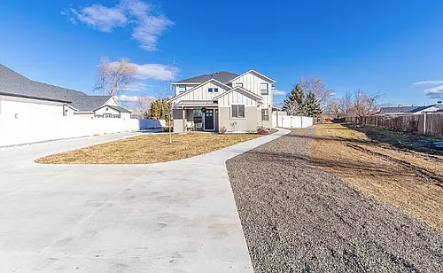 648 S Tylee Way Photo 1