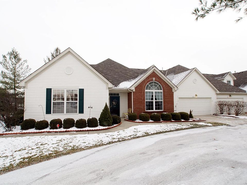 1st image of 3853 Sandtrap Cir