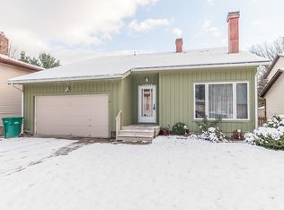 14936 Carol Dr, Maple Heights, OH 44137