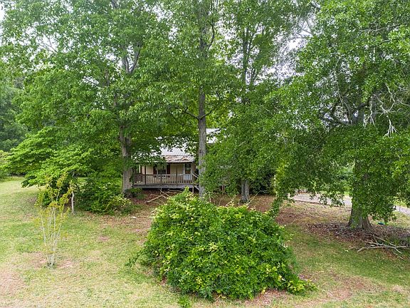 2nd image of 84 Wessmanor Dr