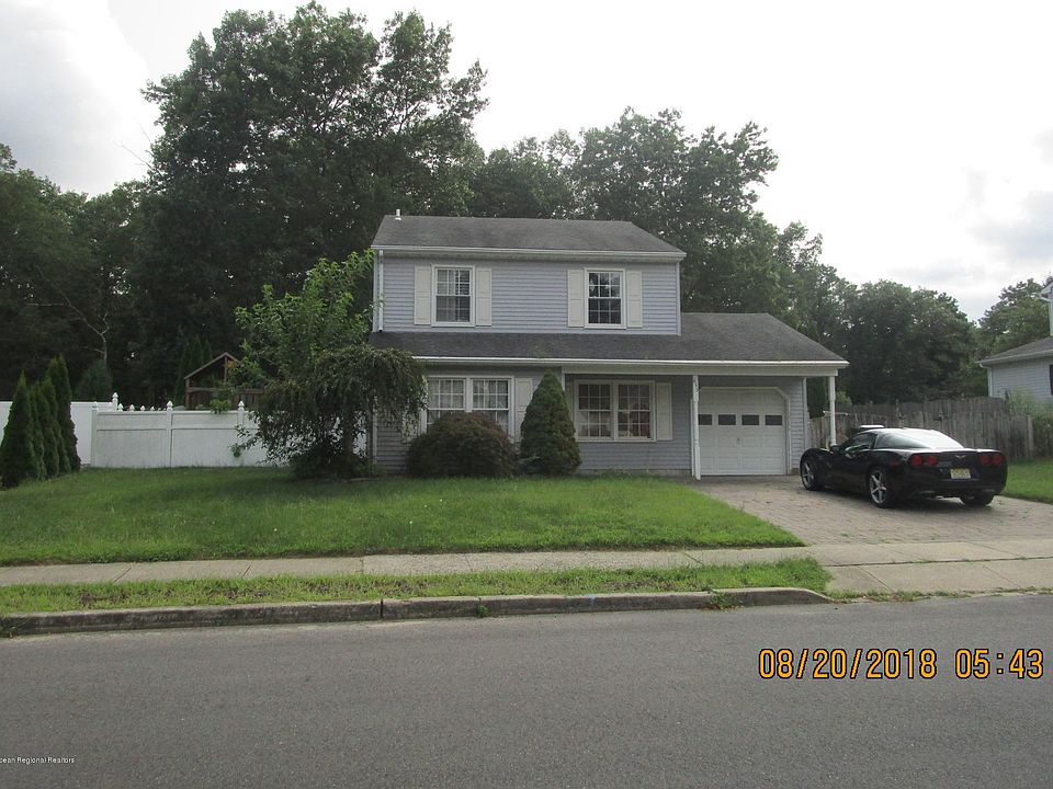 1st image of 653 Branch Dr