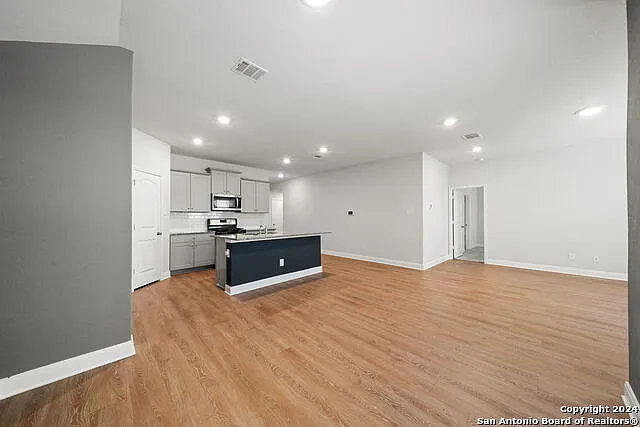 1080 Amble Oak — Photo 28