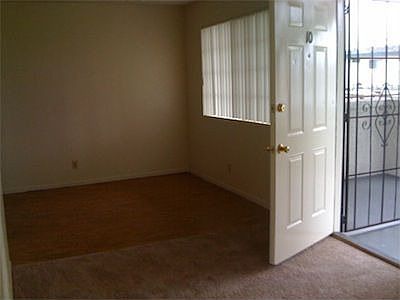 1st image of 14006 Doty Ave APT 10