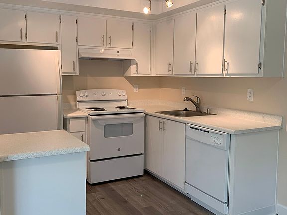 3rd image of 5545 Marconi Ave #D058060bb