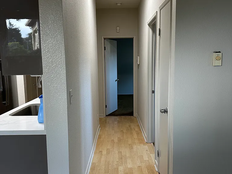 45 Lakeshore Ct — Photo 23