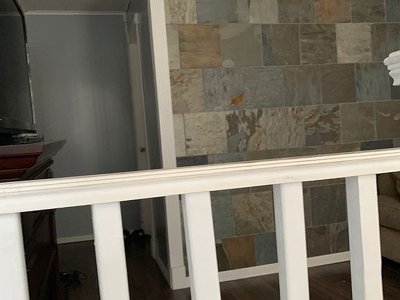 2nd image of 616 Americus St